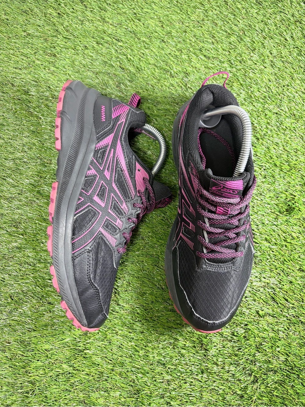 Asics Women's Black & Pink Trail Running Shoes Size 9.5